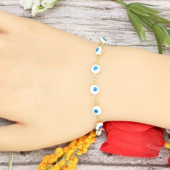 "Trendy Bracelet for Girls & Women – Cute, Adjustable & Gift-Ready | MLCRC1620 - Picture 7 of 11